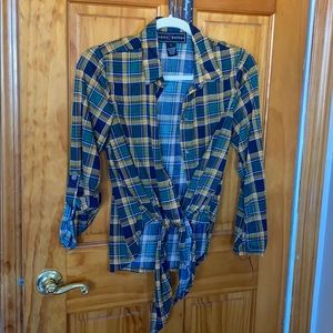 Plaid Button Down Shirt with Tie. Size Large